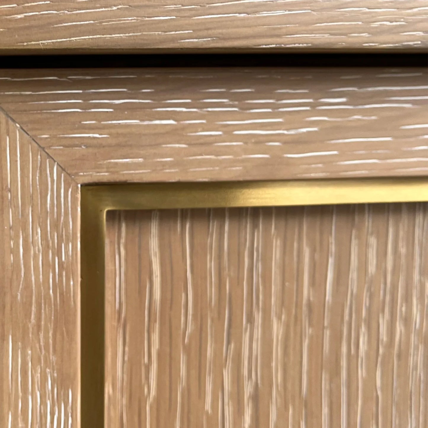 Corvaux Nightstand / End table